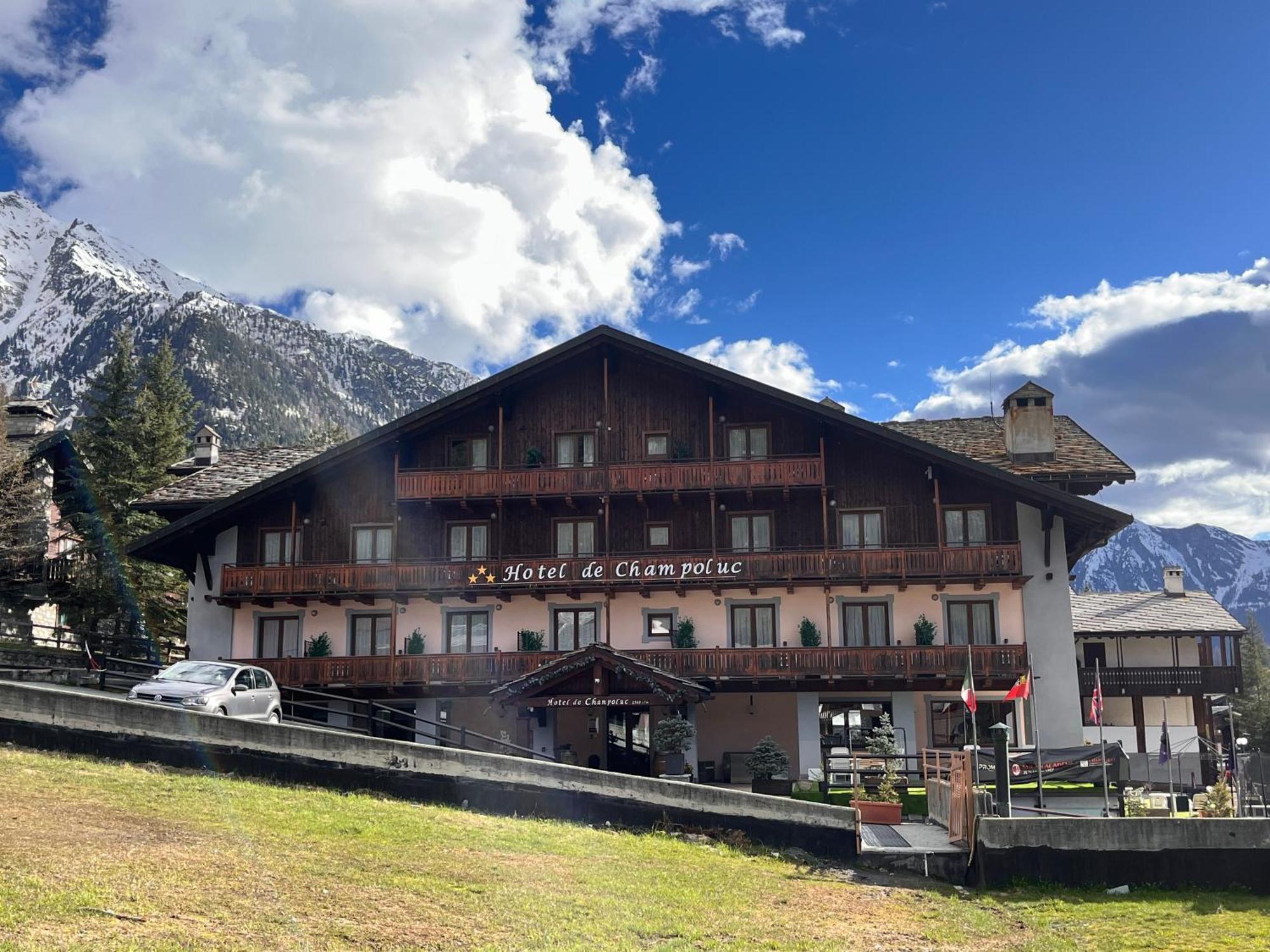Hotel De Champoluc Zewnętrze zdjęcie